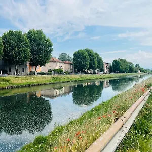 House In Center Pavia